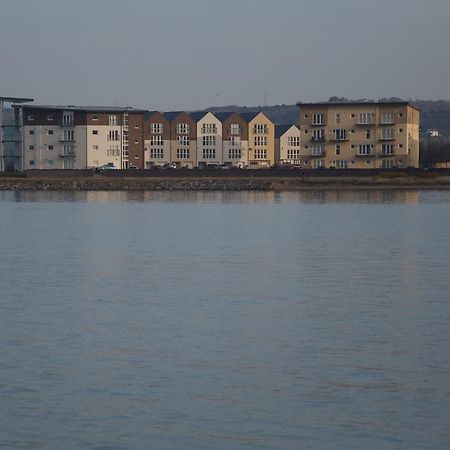 Traeth Bychan Apartment Λανέλι Εξωτερικό φωτογραφία