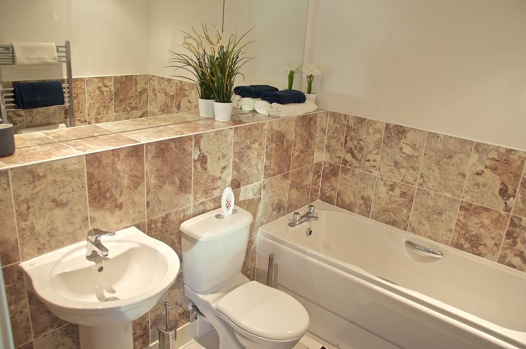 Traeth Bychan Apartment Λανέλι Εξωτερικό φωτογραφία